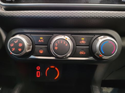 Certified 2024 Nissan Kicks S image 19