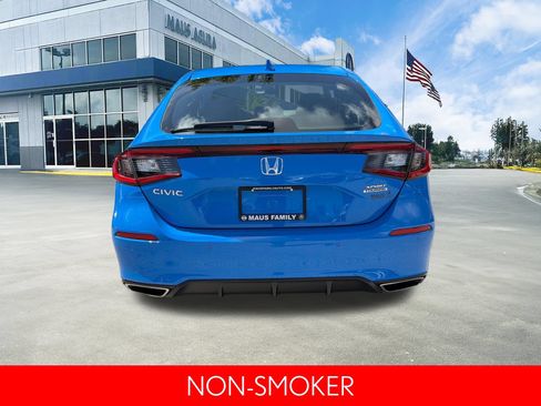 Used 2024 Honda Civic Sport Touring image 5