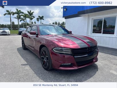 Used 2018 Dodge Charger R/T w/ Navigation & Travel Group