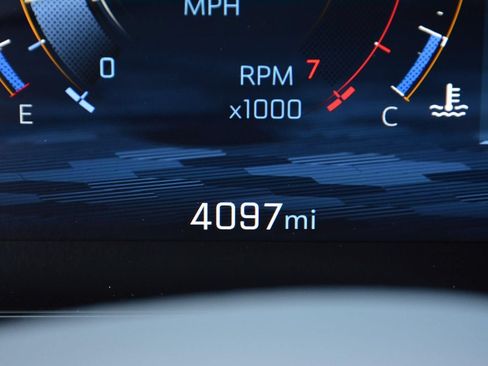 Used 2026 Chevrolet Equinox LT AWD/4WD image 23