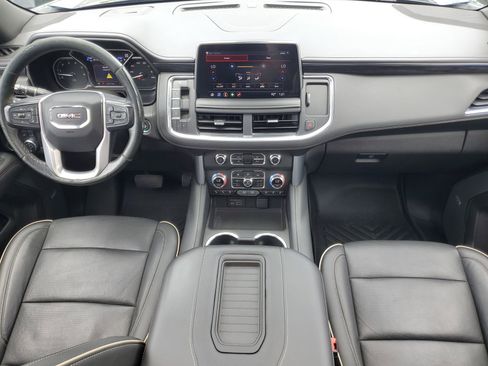 Used 2021 GMC Yukon XL SLT w/ SLT Premium Package AWD/4WD image 14