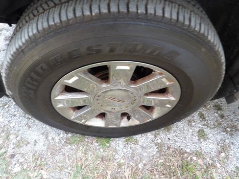 Used 2003 Lincoln Navigator Luxury image 15