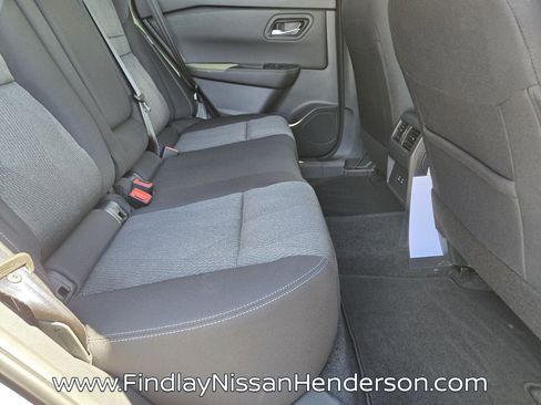 Used 2026 Nissan Rogue SV image 15