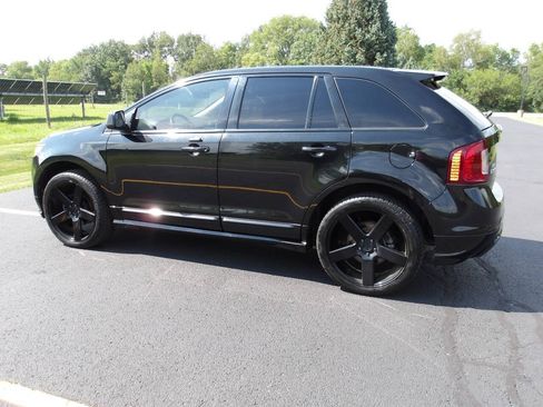 Used 2011 Ford Edge Sport w/ Driver Entry Pkg AWD/4WD image 13