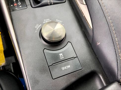 Used 2017 Lexus IS 200t F Sport image 32