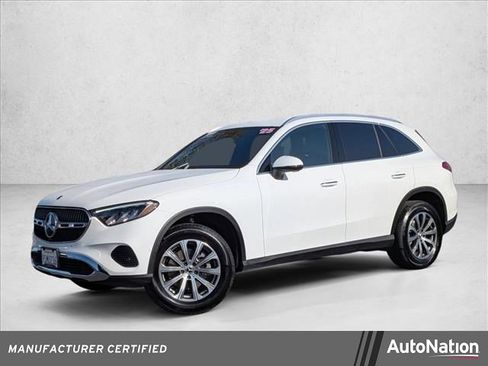 Certified 2025 Mercedes-Benz GLC 300 image 1