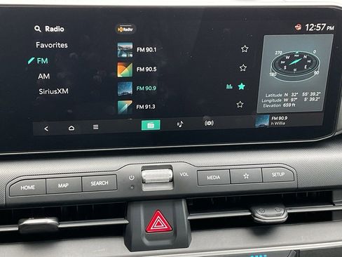 Used 2025 Kia K4 LXS image 28