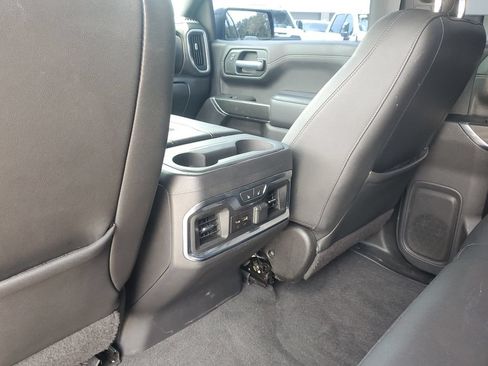 Used 2021 GMC Sierra 1500 AT4 w/ AT4 Value Package AWD/4WD image 14