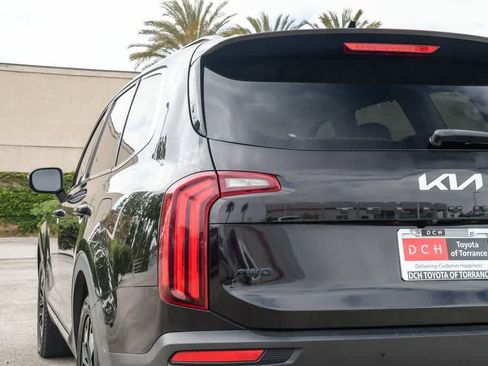 Used 2022 Kia Telluride EX w/ EX Premium Package AWD/4WD image 6