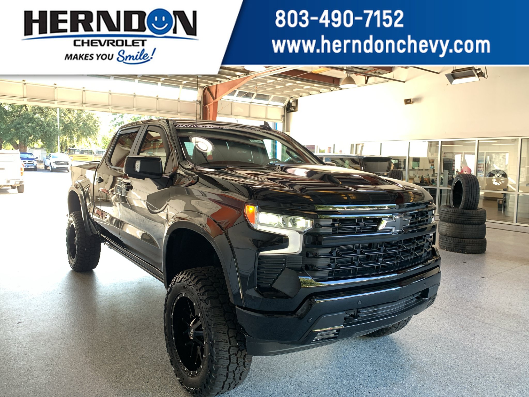 New 2026 Chevrolet Silverado 1500 RST AWD/4WD image 1