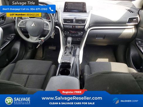 Used 2020 Mitsubishi Eclipse Cross LE FWD image 11