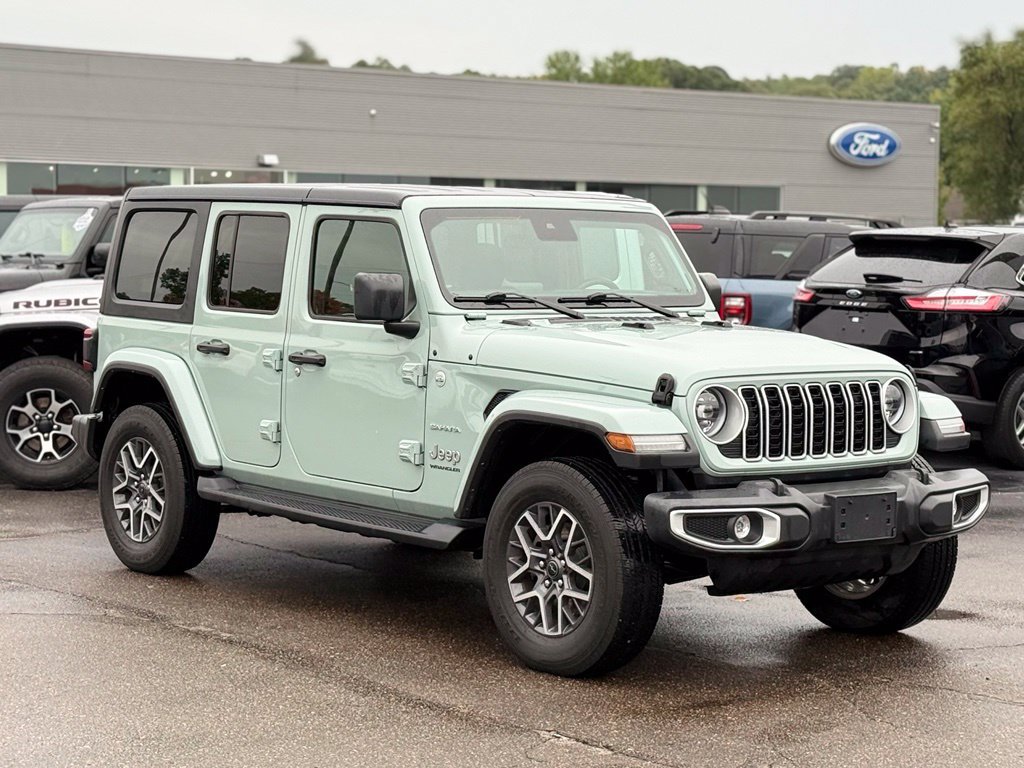 Used 2024 Jeep Wrangler Unlimited Sahara AWD/4WD image 29