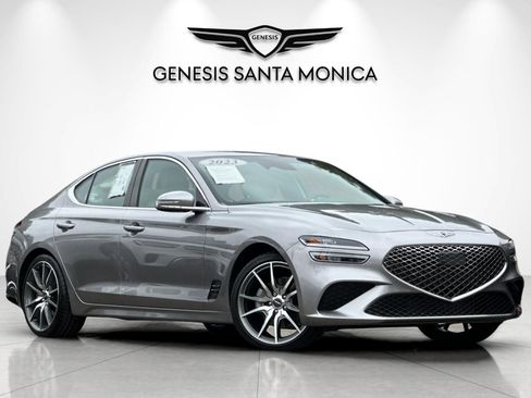 Used 2023 Genesis G70 2.0T RWD image 2