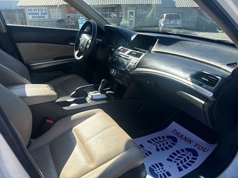 Used 2013 Honda Crosstour EX-L image 9