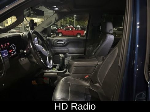 Used 2020 Chevrolet Silverado 2500 LTZ w/ LTZ Convenience Package image 13