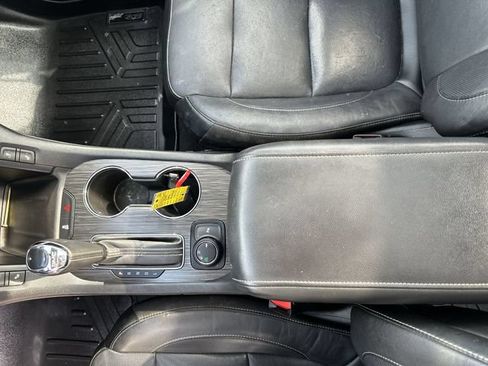 Used 2019 GMC Acadia SLT w/ Black Edition FWD image 20