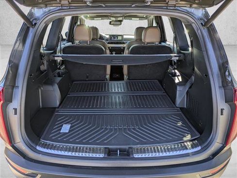 Used 2020 Kia Telluride SX w/ SX Prestige Package image 6