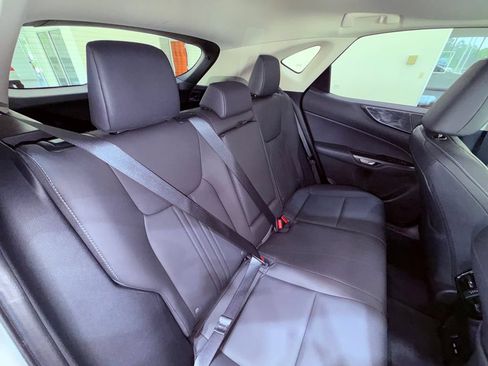 Used 2025 Lexus NX 250 FWD w/ Towing Package (2000 Lbs) image 15
