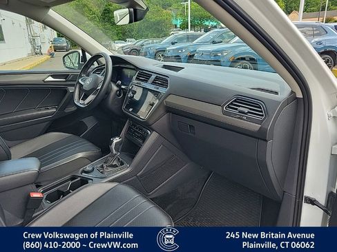 Certified 2022 Volkswagen Tiguan SE AWD/4WD image 44
