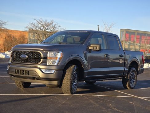 Used 2021 Ford F150 XL w/ STX Appearance Package image 15