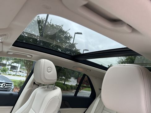Certified 2024 Mercedes-Benz GLE 350 4MATIC image 22