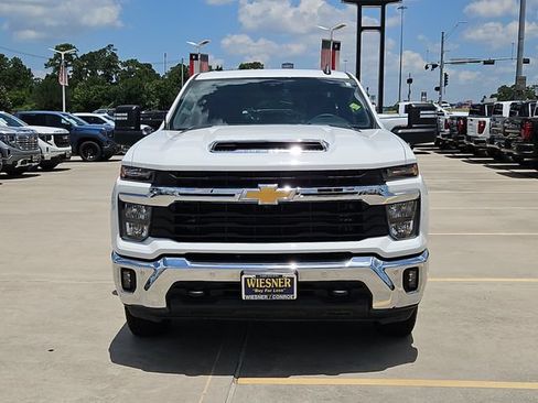 Used 2025 Chevrolet Silverado 2500 LT w/ Safety Package AWD/4WD image 2