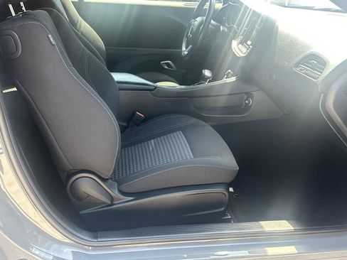 Used 2023 Dodge Challenger SXT RWD image 14