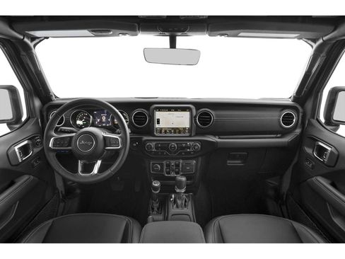 Used 2023 Jeep Wrangler Unlimited Rubicon 4xe w/ Cold Weather Group AWD/4WD image 4