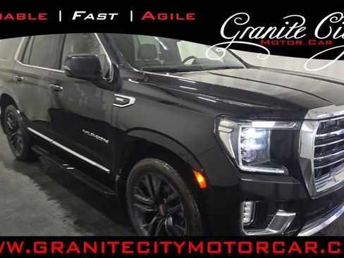 Used 2023 GMC Yukon SLT w/ SLT Premium Package AWD/4WD image 1