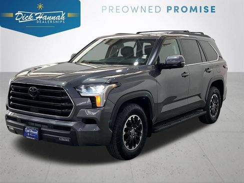 Used 2024 Toyota Sequoia SR5 w/ SR5 Premium Package AWD/4WD image 1