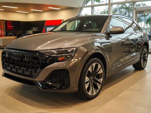 New 2025 Audi Q8 Premium Plus image 4