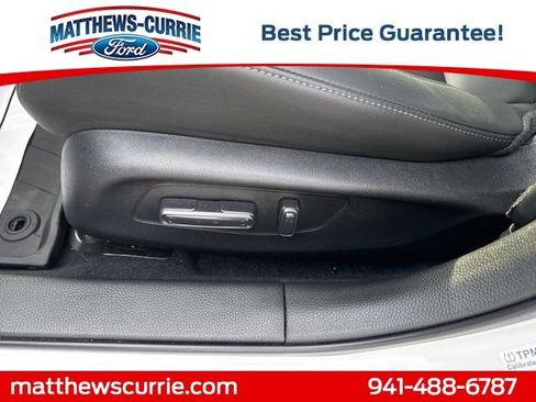 Used 2024 Honda Civic Touring image 10