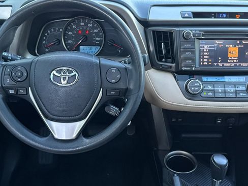Used 2015 Toyota RAV4 XLE FWD image 14