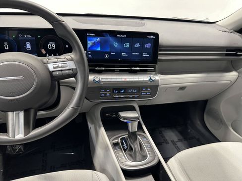 Certified 2024 Hyundai Kona SEL AWD/4WD image 22