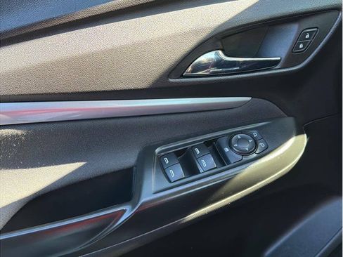 Used 2023 Chevrolet Bolt EUV LT w/ Driver Confidence Package FWD image 12