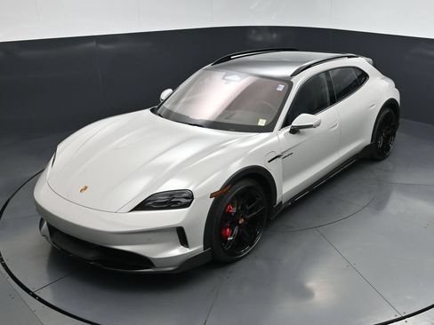 New 2026 Porsche Taycan 4S AWD/4WD image 16