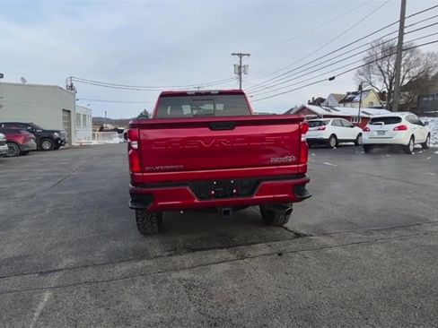 Used 2022 Chevrolet Silverado 2500 High Country w/ Z71 Off-Road Package image 8