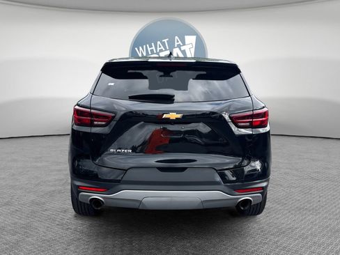 Used 2023 Chevrolet Blazer LT AWD/4WD image 5