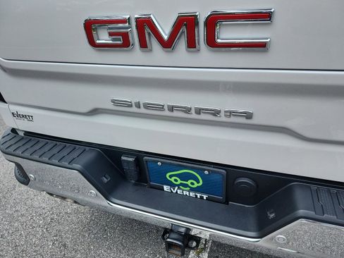 Certified 2024 GMC Sierra 1500 SLT w/ SLT Premium Plus Package AWD/4WD image 4