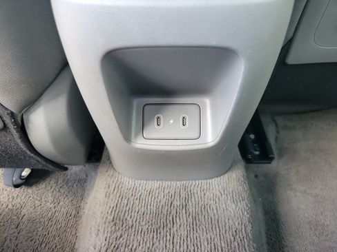 Used 2025 Hyundai Elantra SEL FWD image 9