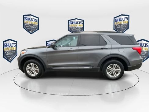Used 2023 Ford Explorer XLT image 5