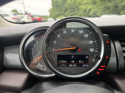 Used 2017 MINI Cooper 2-Door Hardtop FWD image 15