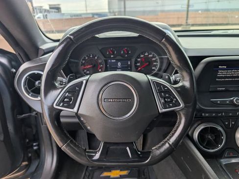 Used 2020 Chevrolet Camaro LT image 12