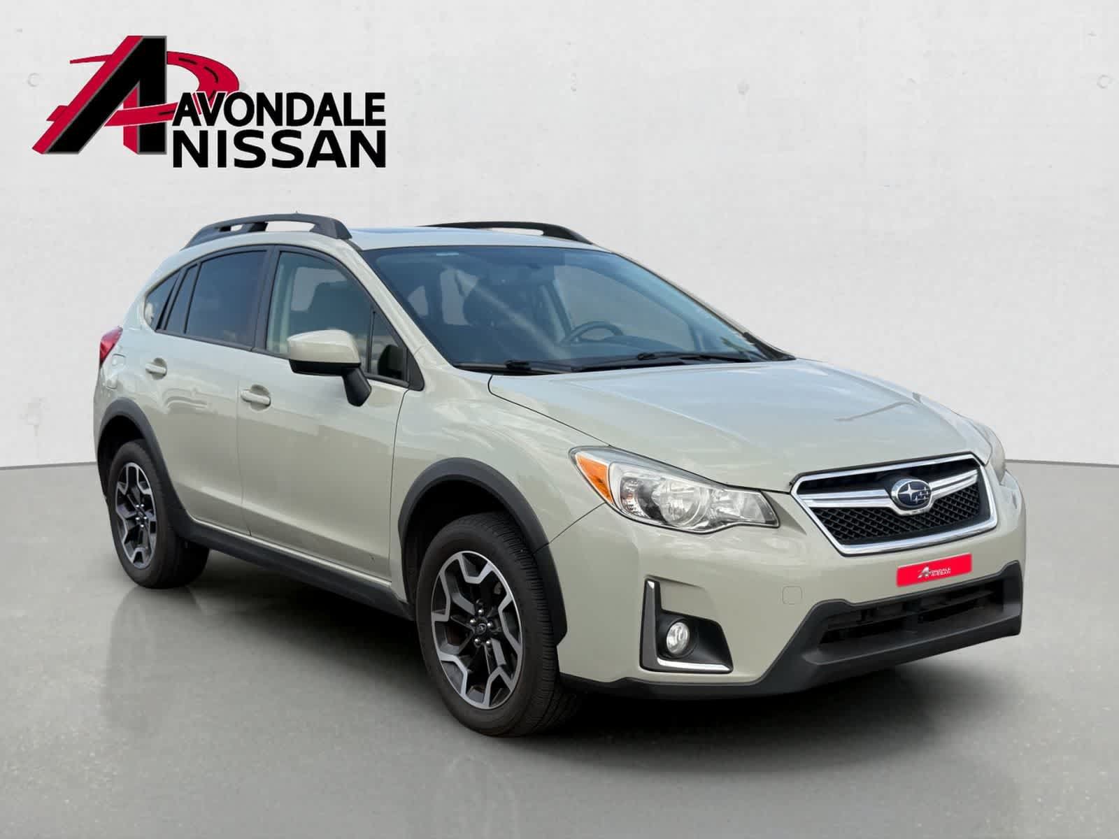 Used 2017 Subaru Crosstrek 2.0i Premium w/ Moonroof Package AWD/4WD image 5