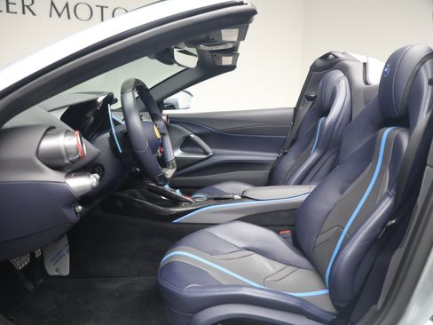 Certified 2022 Ferrari 812 GTS RWD image 14