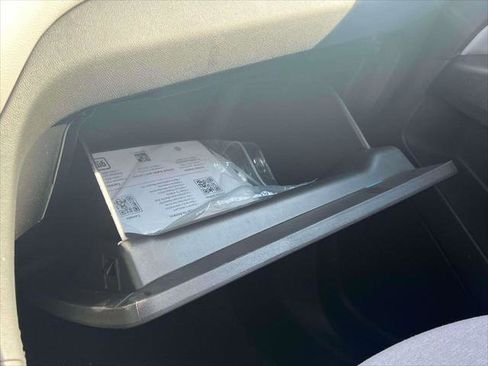 Used 2023 Chevrolet Equinox LS image 27