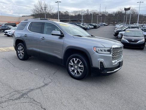 Used 2023 GMC Acadia SLT image 6