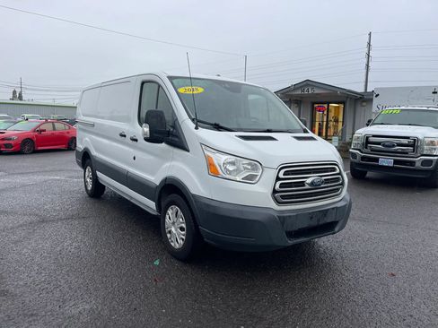 Used 2018 Ford Transit 250 130 Low Roof w/ Exterior Upgrade Package RWD image 1