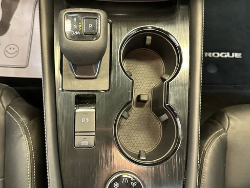 Certified 2022 Nissan Rogue SL w/ SL Premium Package image 25