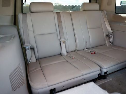 Used 2013 GMC Yukon SLT image 29